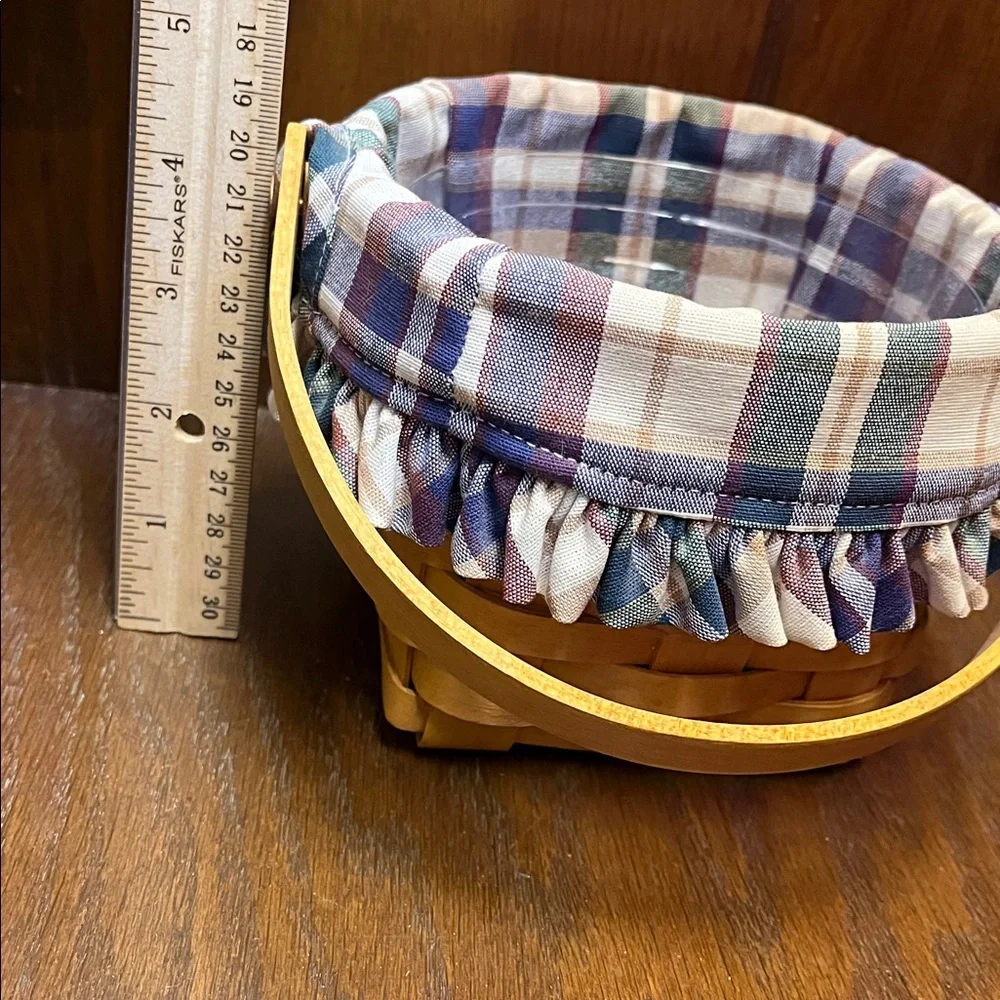 Longaberger Handwoven Basket with Multicolor Lining